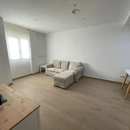 Malvarrosa 5px 2bth 5 Min Beach. Wifi. * Valencia